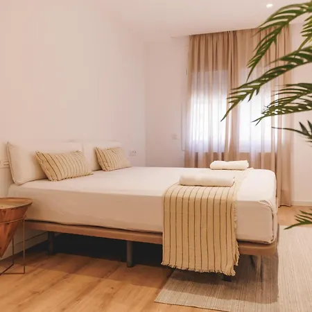 Bravissimo Jaume 31, Monthly Gerona