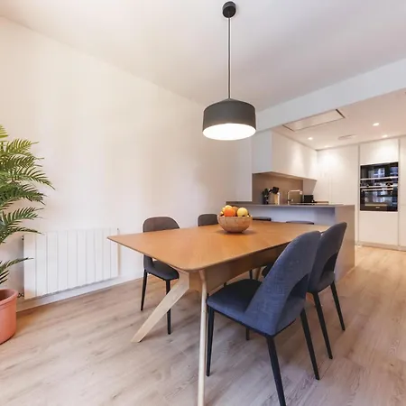 Bravissimo Jaume 31, Monthly *