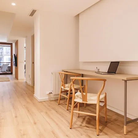 Apartment Bravissimo Jaume 31, Monthly *