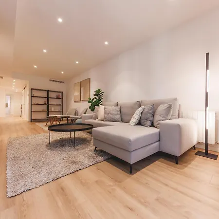 Bravissimo Jaume 31, Monthly Apartment