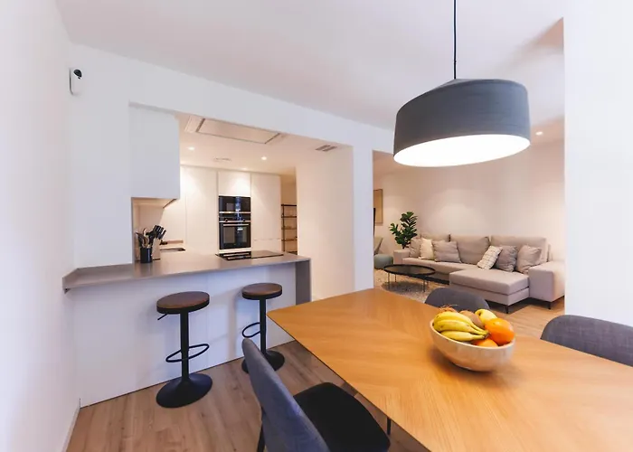 Bravissimo Jaume 31, Monthly *