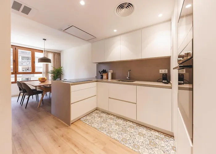 Bravissimo Jaume 31, Monthly Χιρόνα