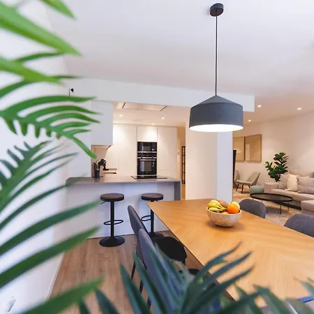 Bravissimo Jaume 31, Monthly